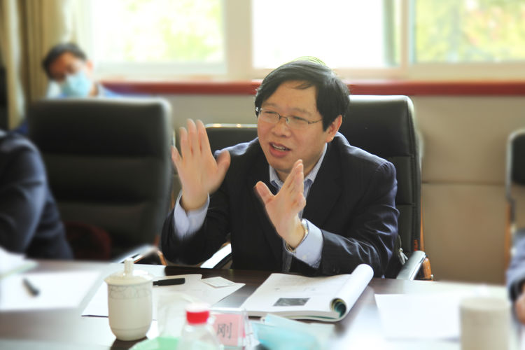 “氣力輸送連續(xù)供料關(guān)鍵設(shè)備”科技成果評(píng)價(jià)會(huì)在章丘豐源隆重舉行 “氣力輸送連續(xù)供料關(guān)鍵設(shè)備”科技成果評(píng)價(jià)會(huì)在章丘豐源隆重舉行